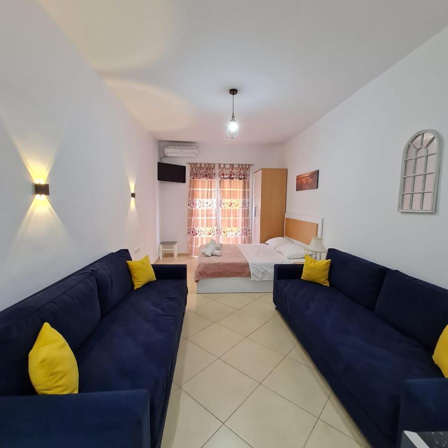 Studio By The Beach - Vlorë Екстериор снимка