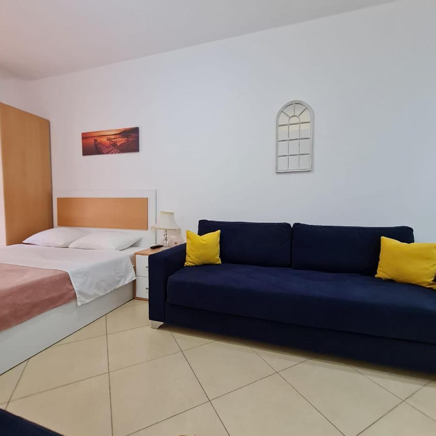Studio By The Beach - Vlorë Екстериор снимка