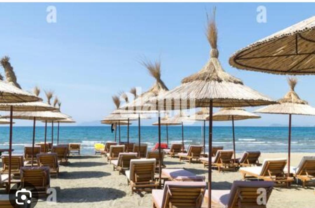 Studio By The Beach - Vlorë Екстериор снимка